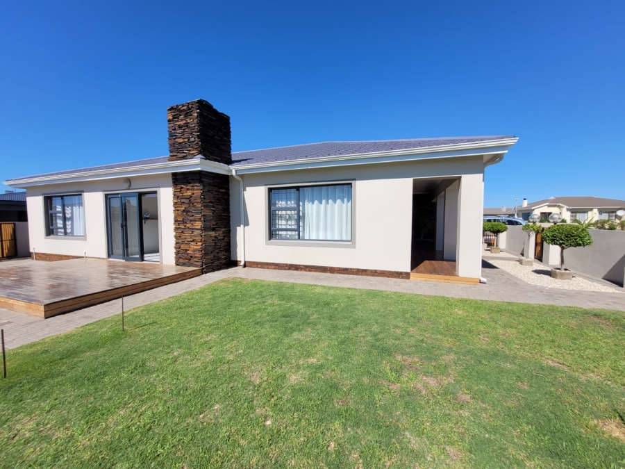 To Let 3 Bedroom Property for Rent in Fountains Estate Eastern Cape